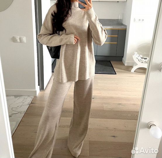 Вязаный костюм