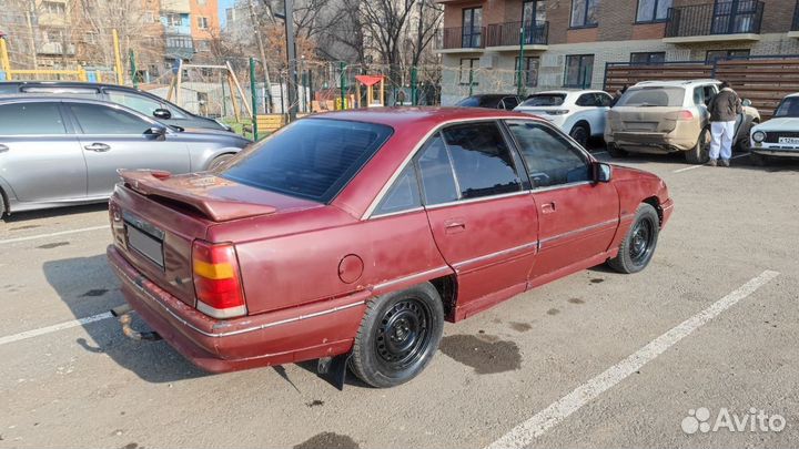 Opel Omega 2.0 МТ, 1990, 222 222 км