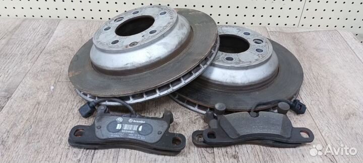 Корпус масляного фильтра Volkswagen Touareg