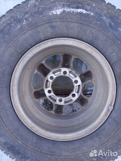 Колесо запаска Mitsubishi Pajero 265/70R15 Yokoham