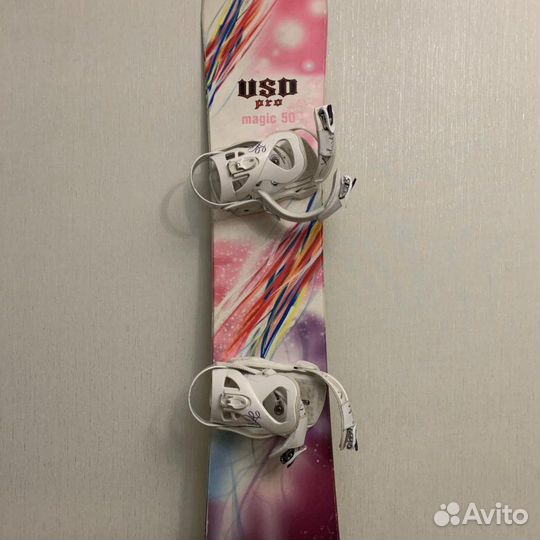 Доска для сноуборда с креплениями