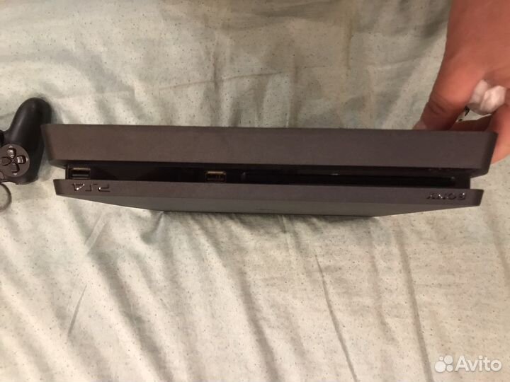 Sony playstation 4 slim 1tb