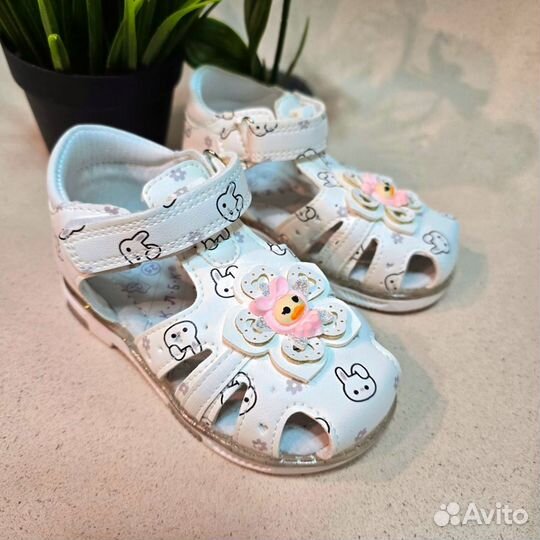 Новые сандали с 23р по 28р