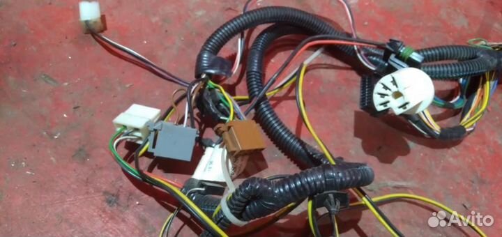 Шевроле Нива проводка подпанельная 2008 г.в