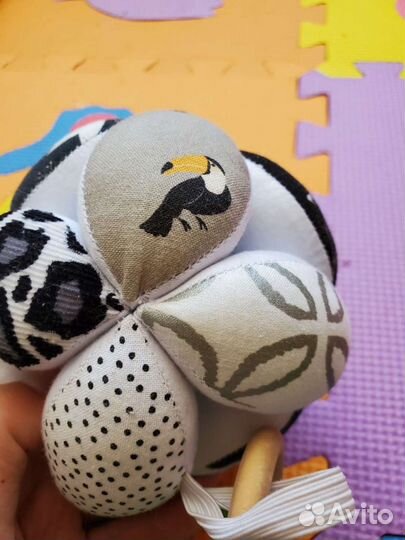 Мяч Такане для развития малыша