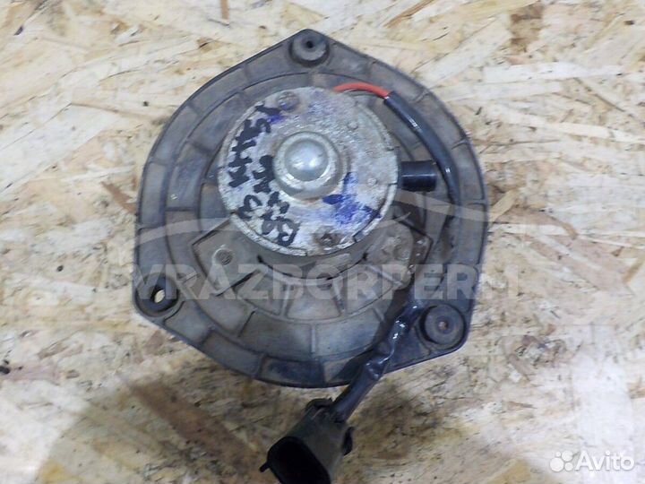 Моторчик отопителя LADA 2110