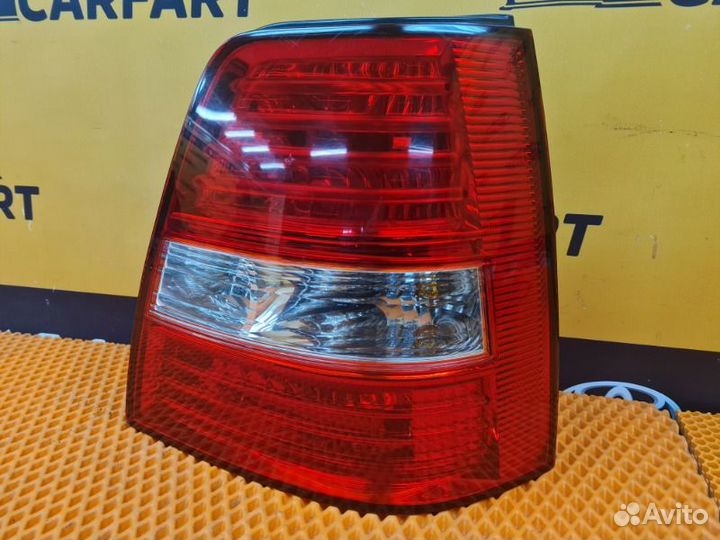 Фонарь задний правый Kia Sorento 1 BL D4CB 2008