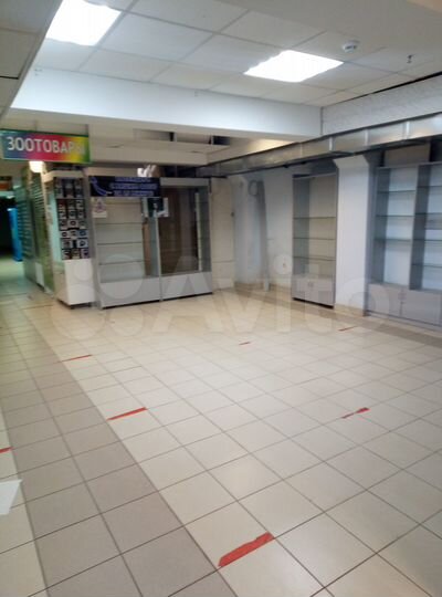 Торговая площадь, 70 м²