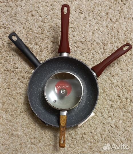 Ковш и сковороды новые