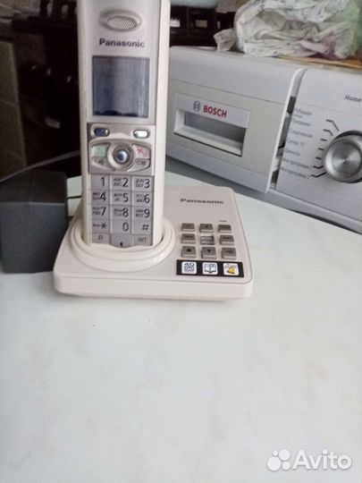Телефон