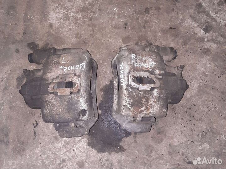 Суппорт ford escort clx LJF