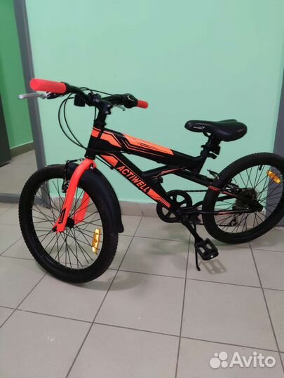 Велосипед 20 дюймов мало б/у