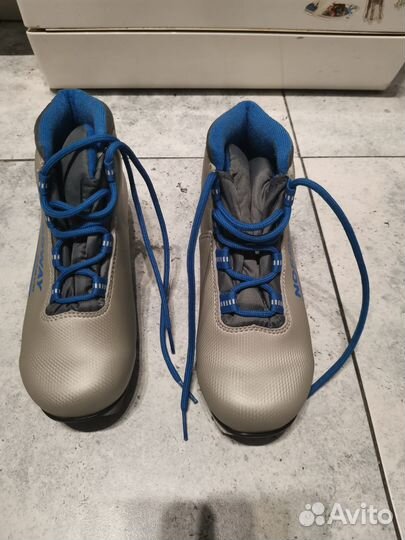 Лыжные ботинки размер 34 nordway