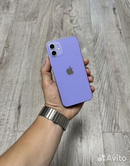 iPhone 12, 64 ГБ