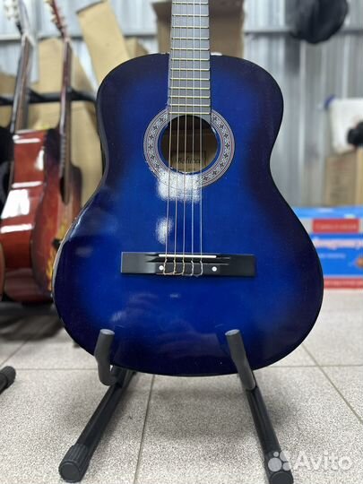 Классическая гитара 39