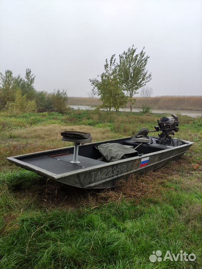 Болотоход grizzly с мотором Pro drive 36 лс