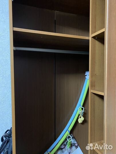 Шкаф угловой