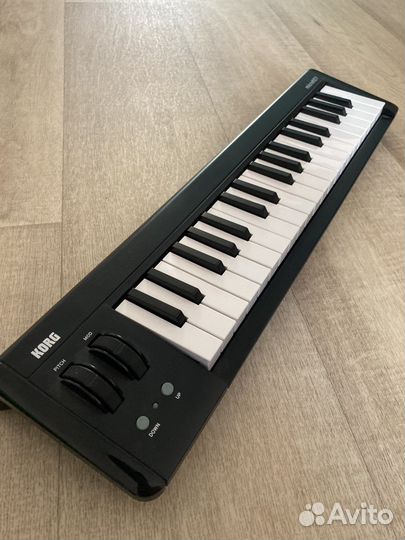 Миди клавиатура korg