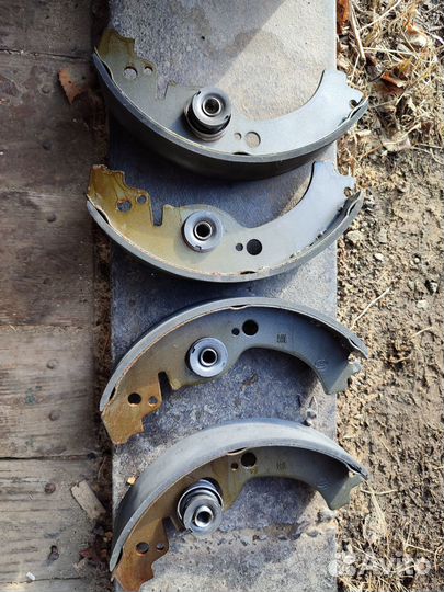 Задние тормозные колодки ваз 2103