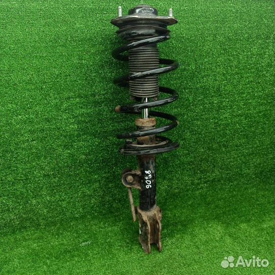 Амортизатор передний правый SsangYong Actyon 2 SUV