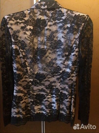 Женский костюм