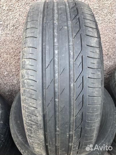 Bridgestone Turanza T001 215/55 R17