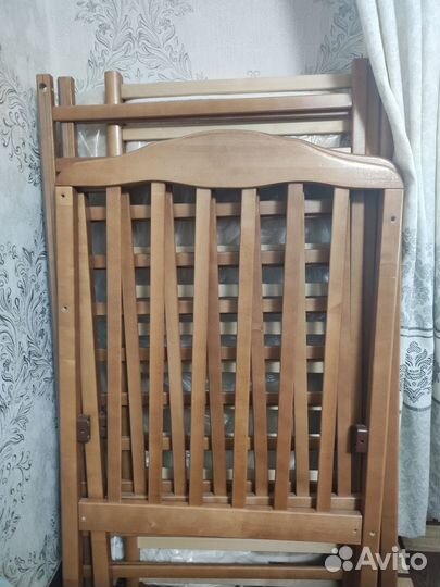 Продам детскую кровать бу