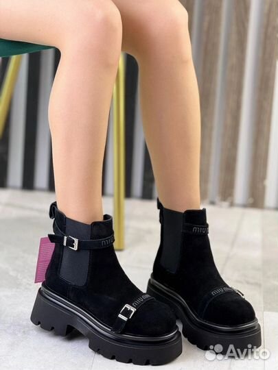 Ботинки MIU MIU Black замшевые