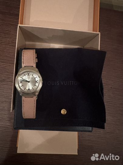 Часы женские louis vuitton