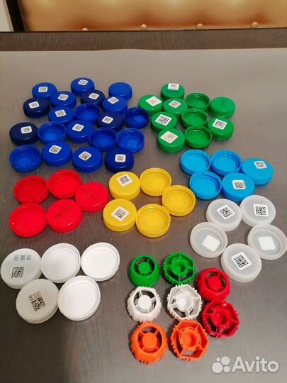 Крышечки пластиковые пакетом