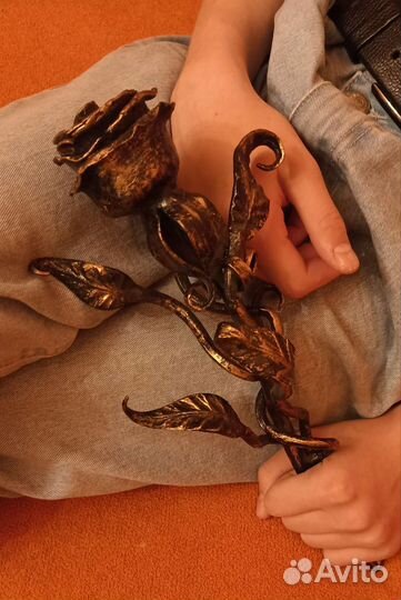 Кованая роза шикарная