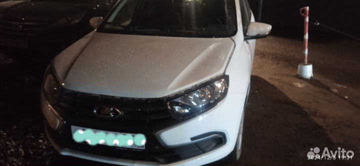Продам автомобиль LADA гранта 2023 года