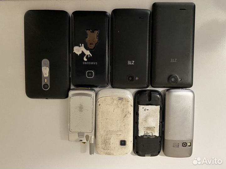 Телефоны одним лотом