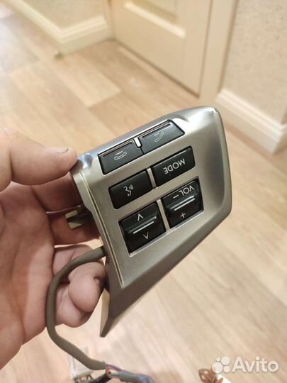 Кнопки на руль subaru forester