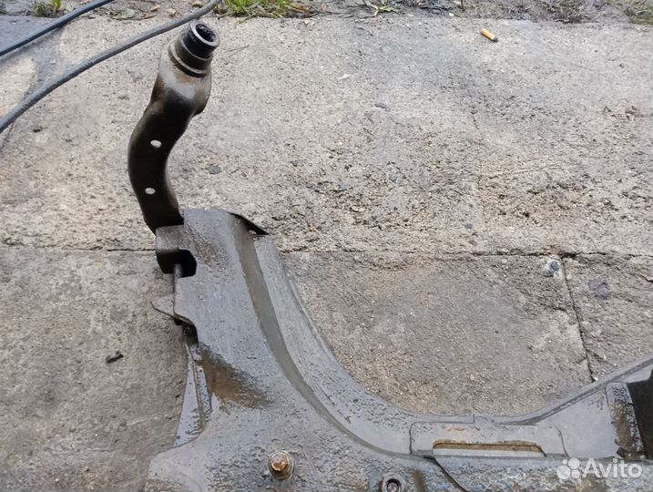 Подрамник передний Renault Scenic 2