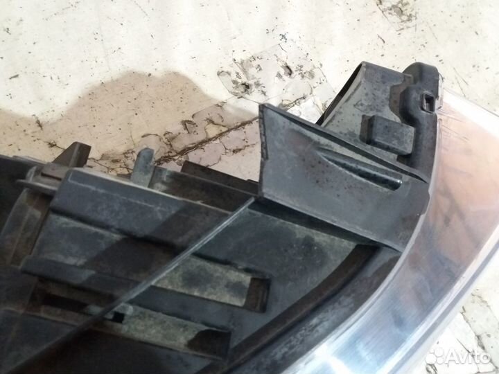 Правая фара Audi Q3 12- Артикул 20340