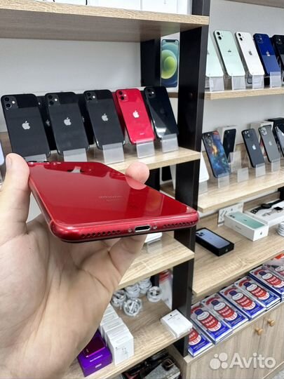 iPhone 8 Plus, 64 ГБ