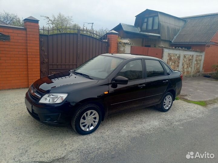 LADA Granta 1.6 МТ, 2018, 30 890 км