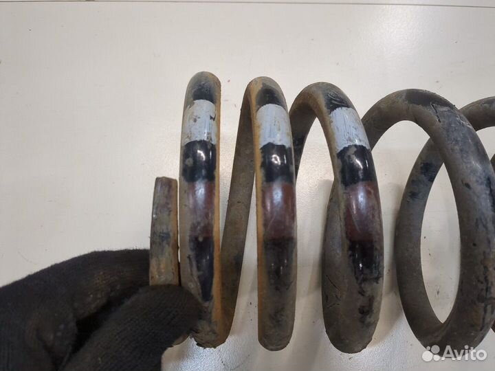 Пружина подвески Land Rover Discovery 2, 1999