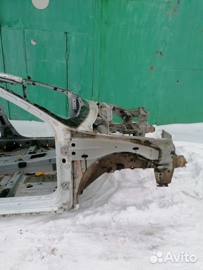 Лонжерон Renault duster Прав