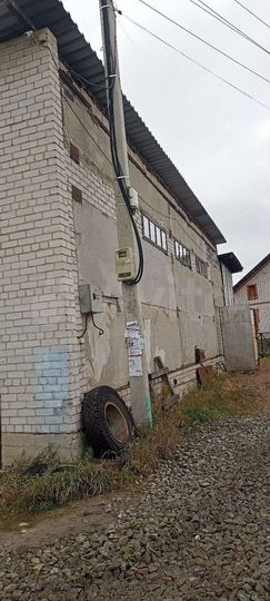 Гараж, > 30 м²
