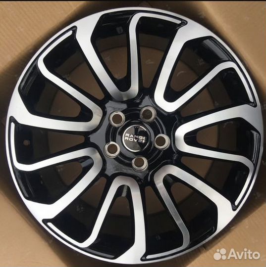 Стильные диски Range Rover R22