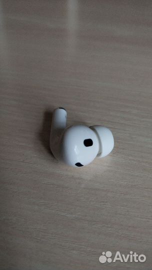 Правый наушник airpods pro 2