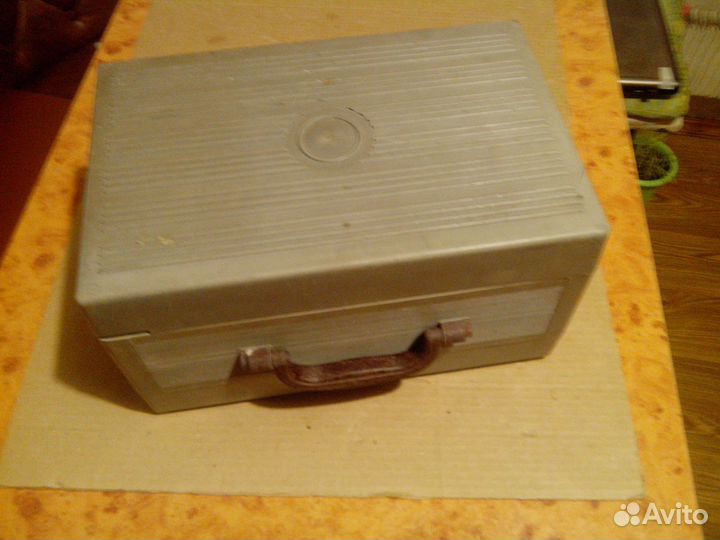 Потенциометр и вольтметр. СССР