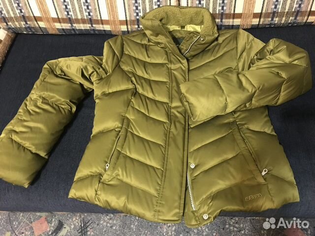 Eddie Bauer пуховик на гусином Пухе мужской почему такой запах.