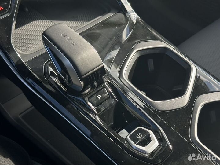 Geely Atlas 2.0 AMT, 2024