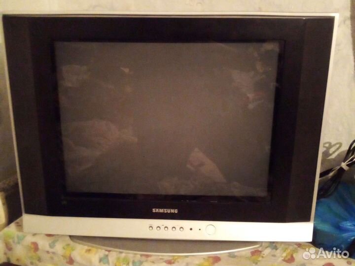 Телевизор samsung