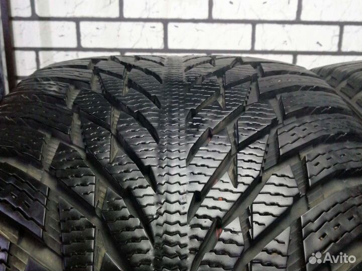 Nokian Tyres Hakkapeliitta R3 275/40 R19 101T