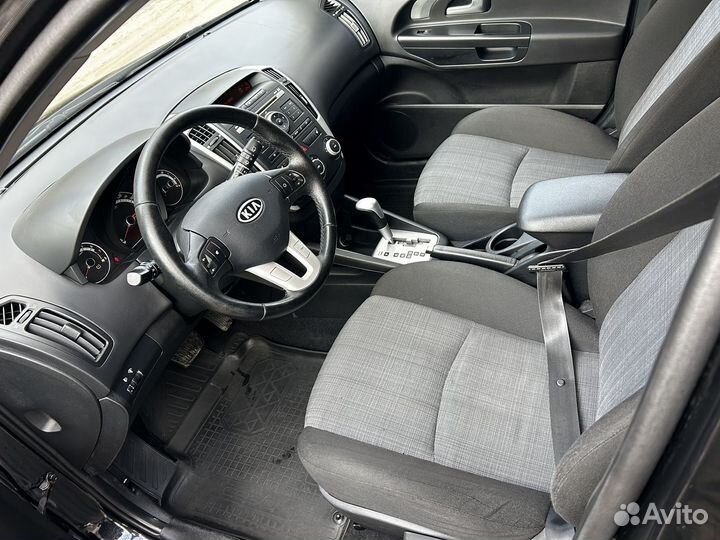 Kia Ceed 1.6 AT, 2011, 139 000 км