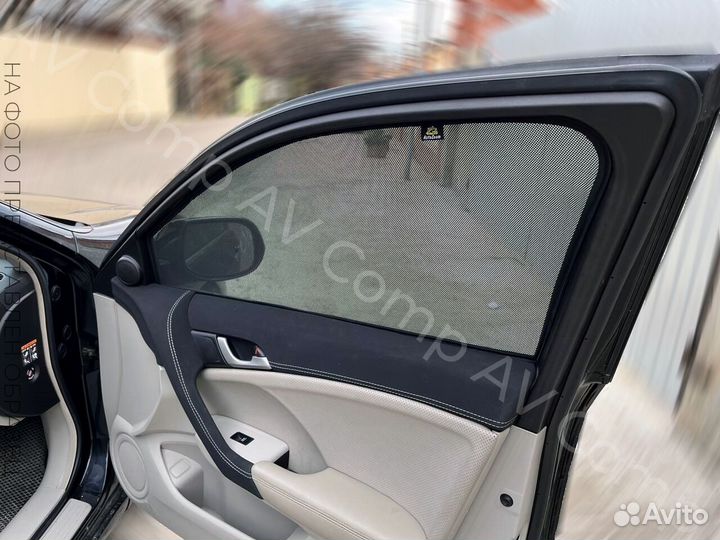 Автошторки на Skoda octavia tour A4 1U